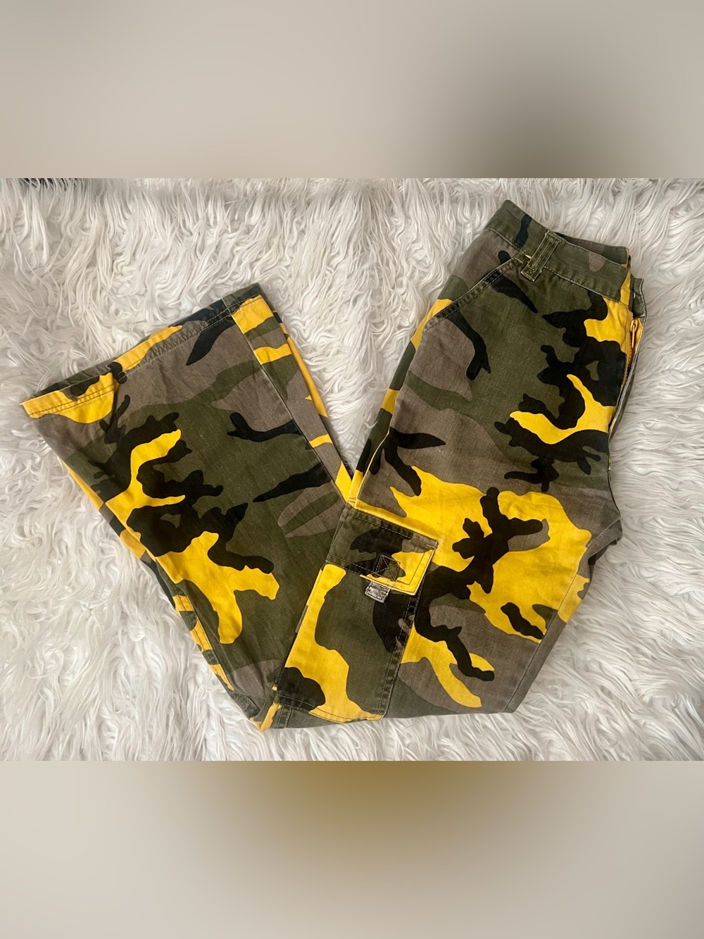 Vintage Y2K Macgirl Yellow & Olive Camo Cargo Raver Pants Sz 5